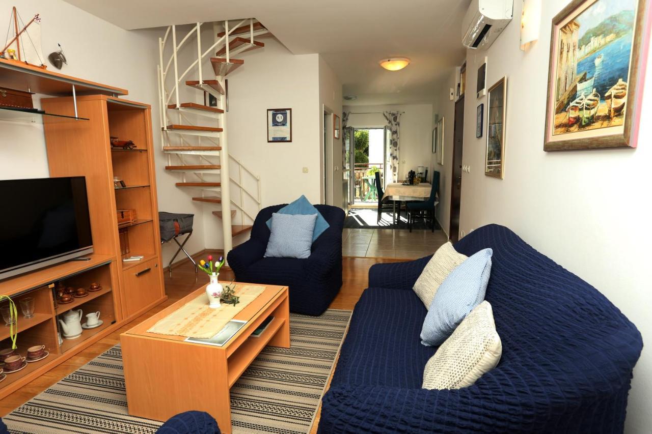 Apartments Sikirica โตรกีร์ ภายนอก รูปภาพ