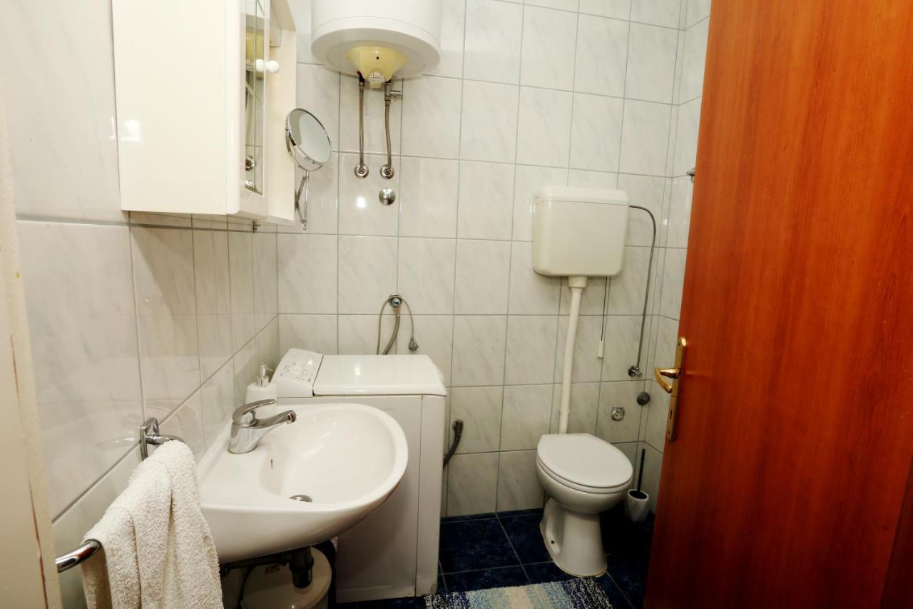 Apartments Sikirica โตรกีร์ ภายนอก รูปภาพ